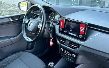 Skoda Rapid II, 2022 год, 1 675 000 рублей, 22 фотография