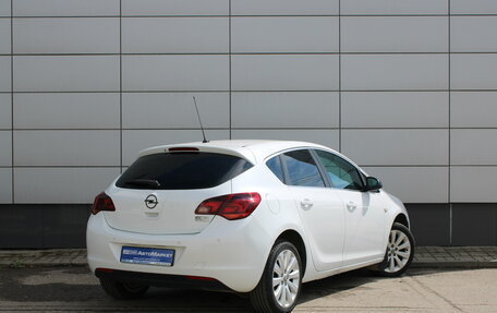 Opel Astra J, 2010 год, 735 000 рублей, 6 фотография