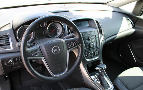 Opel Astra J, 2010 год, 735 000 рублей, 10 фотография