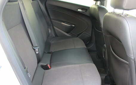 Opel Astra J, 2010 год, 735 000 рублей, 12 фотография