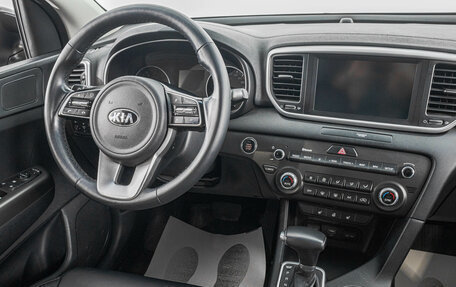 KIA Sportage IV рестайлинг, 2021 год, 2 349 000 рублей, 17 фотография