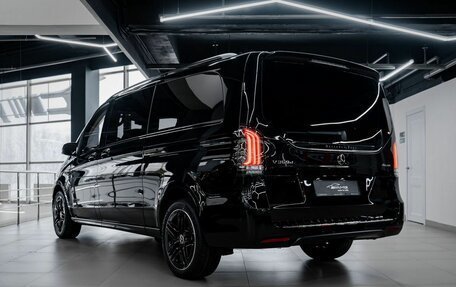 Mercedes-Benz V-Класс, 2025 год, 13 740 000 рублей, 9 фотография