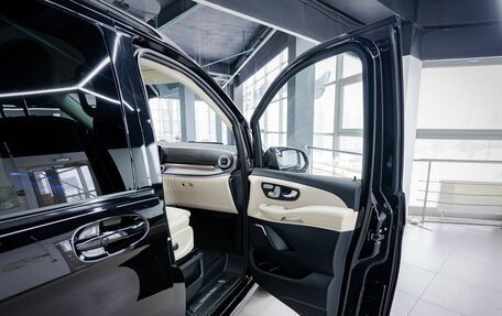 Mercedes-Benz V-Класс, 2025 год, 13 740 000 рублей, 14 фотография