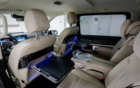 Mercedes-Benz V-Класс, 2025 год, 13 740 000 рублей, 17 фотография