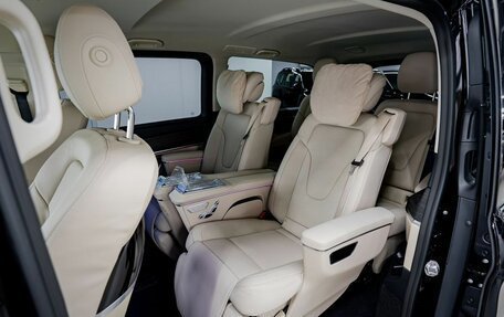 Mercedes-Benz V-Класс, 2025 год, 13 740 000 рублей, 21 фотография