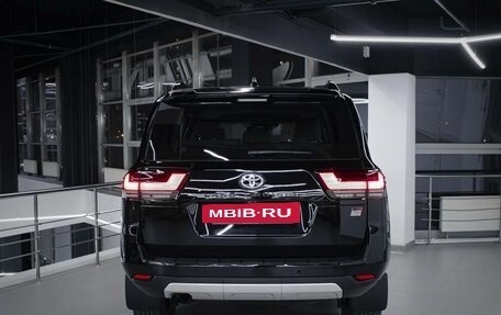 Toyota Land Cruiser, 2025 год, 13 990 000 рублей, 4 фотография