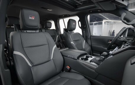 Toyota Land Cruiser, 2025 год, 13 990 000 рублей, 26 фотография