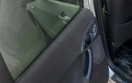 Ford Focus IV, 2004 год, 250 000 рублей, 18 фотография