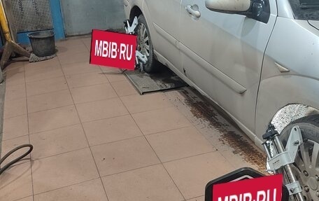 Ford Focus IV, 2004 год, 250 000 рублей, 10 фотография