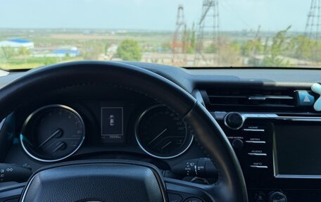 Toyota Camry, 2020 год, 3 300 000 рублей, 14 фотография