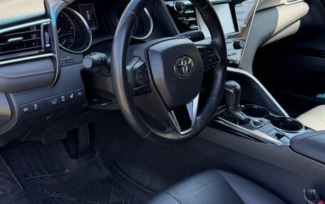 Toyota Camry, 2020 год, 3 300 000 рублей, 13 фотография
