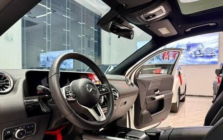 Mercedes-Benz GLA, 2022 год, 2 135 000 рублей, 2 фотография