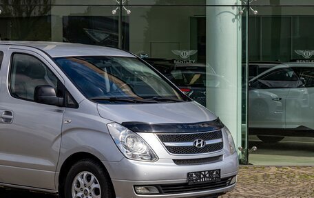 Hyundai Grand Starex Grand Starex I рестайлинг 2, 2010 год, 1 695 000 рублей, 8 фотография