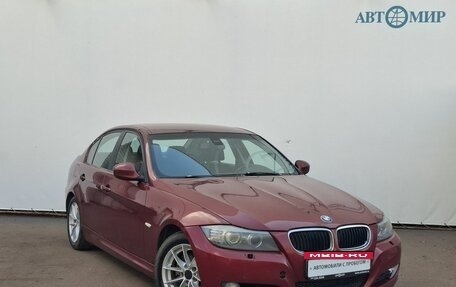 BMW 3 серия, 2011 год, 920 000 рублей, 3 фотография