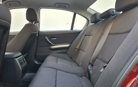 BMW 3 серия, 2011 год, 920 000 рублей, 11 фотография