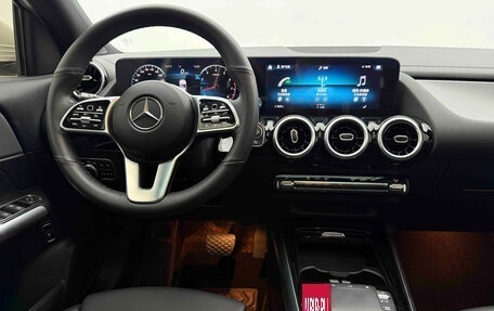 Mercedes-Benz GLA, 2021 год, 2 170 000 рублей, 3 фотография