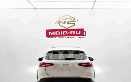 Mercedes-Benz GLA, 2021 год, 2 170 000 рублей, 14 фотография