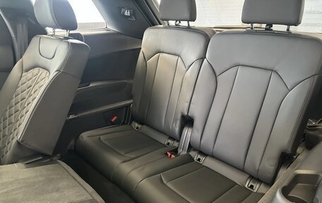 Audi Q7, 2025 год, 13 240 000 рублей, 16 фотография