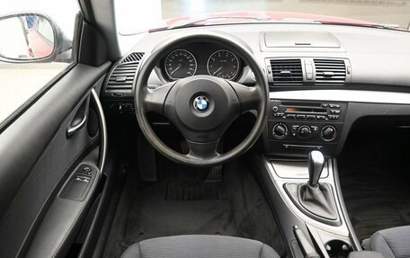 BMW 1 серия, 2010 год, 829 000 рублей, 10 фотография