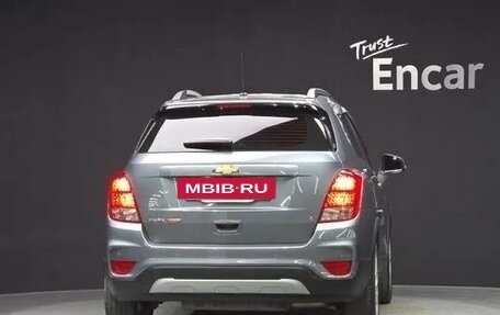 Chevrolet Trax, 2021 год, 1 037 000 рублей, 4 фотография