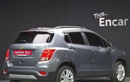 Chevrolet Trax, 2021 год, 1 037 000 рублей, 3 фотография