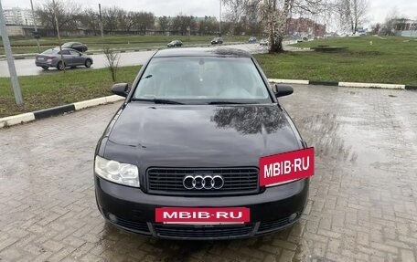 Audi A4, 2003 год, 530 000 рублей, 17 фотография