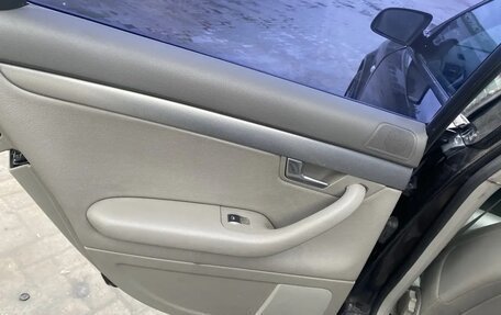 Audi A4, 2003 год, 530 000 рублей, 27 фотография