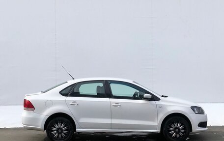 Volkswagen Polo VI (EU Market), 2013 год, 460 000 рублей, 4 фотография