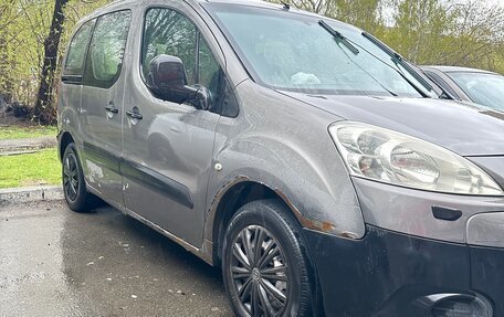 Peugeot Partner II рестайлинг 2, 2010 год, 420 000 рублей, 2 фотография