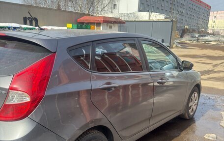 Hyundai Solaris II рестайлинг, 2012 год, 725 000 рублей, 4 фотография