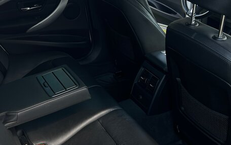 BMW 3 серия, 2018 год, 2 850 000 рублей, 14 фотография