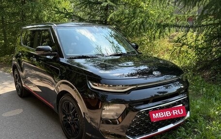 KIA Soul III, 2020 год, 1 950 000 рублей, 2 фотография