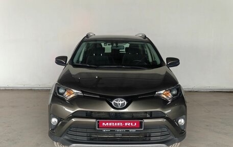 Toyota RAV4, 2016 год, 2 647 000 рублей, 2 фотография