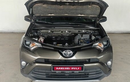 Toyota RAV4, 2016 год, 2 647 000 рублей, 17 фотография