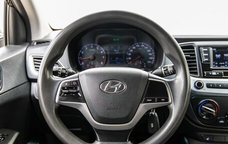 Hyundai Solaris II рестайлинг, 2018 год, 1 208 000 рублей, 18 фотография