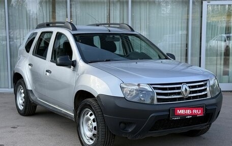 Renault Duster I рестайлинг, 2014 год, 880 000 рублей, 3 фотография