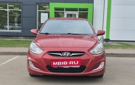 Hyundai Solaris II рестайлинг, 2011 год, 589 000 рублей, 2 фотография