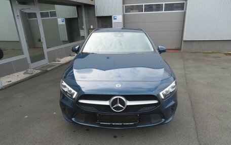Mercedes-Benz A-Класс, 2022 год, 3 403 000 рублей, 3 фотография