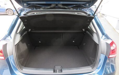 Mercedes-Benz A-Класс, 2022 год, 3 403 000 рублей, 10 фотография