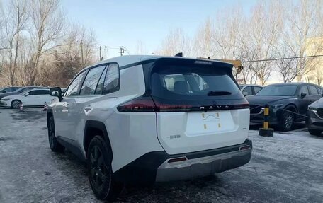 Toyota RAV4, 2026 год, 4 160 000 рублей, 2 фотография