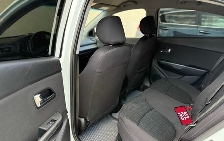 KIA Rio III рестайлинг, 2013 год, 1 120 000 рублей, 15 фотография