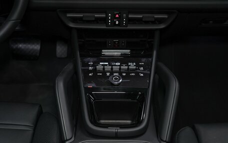 Porsche Cayenne III, 2025 год, 17 520 000 рублей, 34 фотография