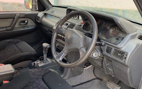 Mitsubishi Pajero III рестайлинг, 1992 год, 500 000 рублей, 13 фотография