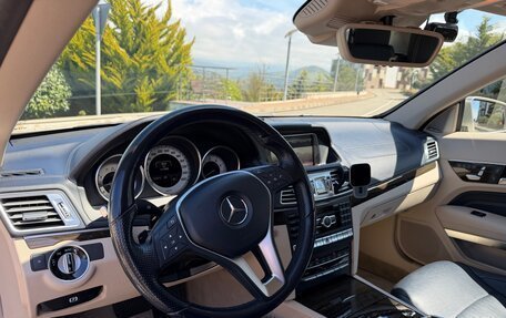 Mercedes-Benz E-Класс, 2014 год, 2 990 000 рублей, 10 фотография