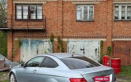 Mercedes-Benz C-Класс, 2012 год, 1 300 000 рублей, 3 фотография