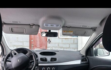 Renault Fluence I, 2012 год, 570 000 рублей, 2 фотография