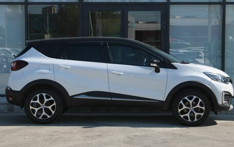 Renault Kaptur I рестайлинг, 2019 год, 1 820 000 рублей, 5 фотография