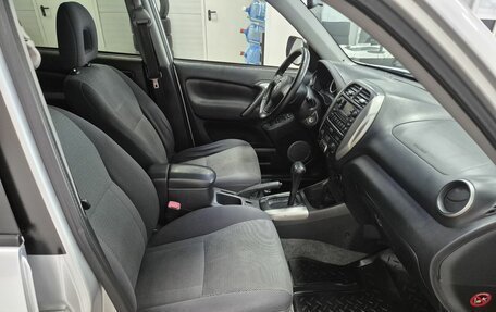 Toyota RAV4, 2004 год, 756 000 рублей, 15 фотография