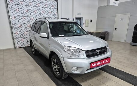 Toyota RAV4, 2004 год, 756 000 рублей, 3 фотография