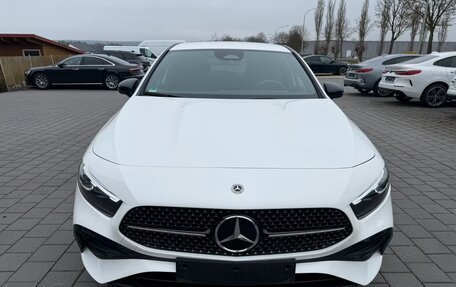 Mercedes-Benz A-Класс, 2025 год, 4 669 000 рублей, 2 фотография
